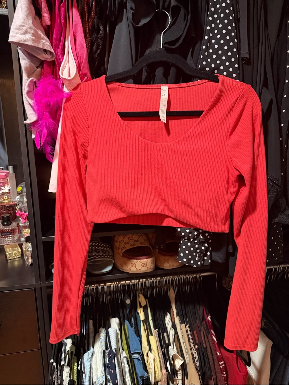 Alo cropped long sleeve top red